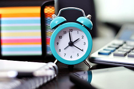 Изменение учетного периода при суммированном учете рабочего времени: алгоритм кадровых действий